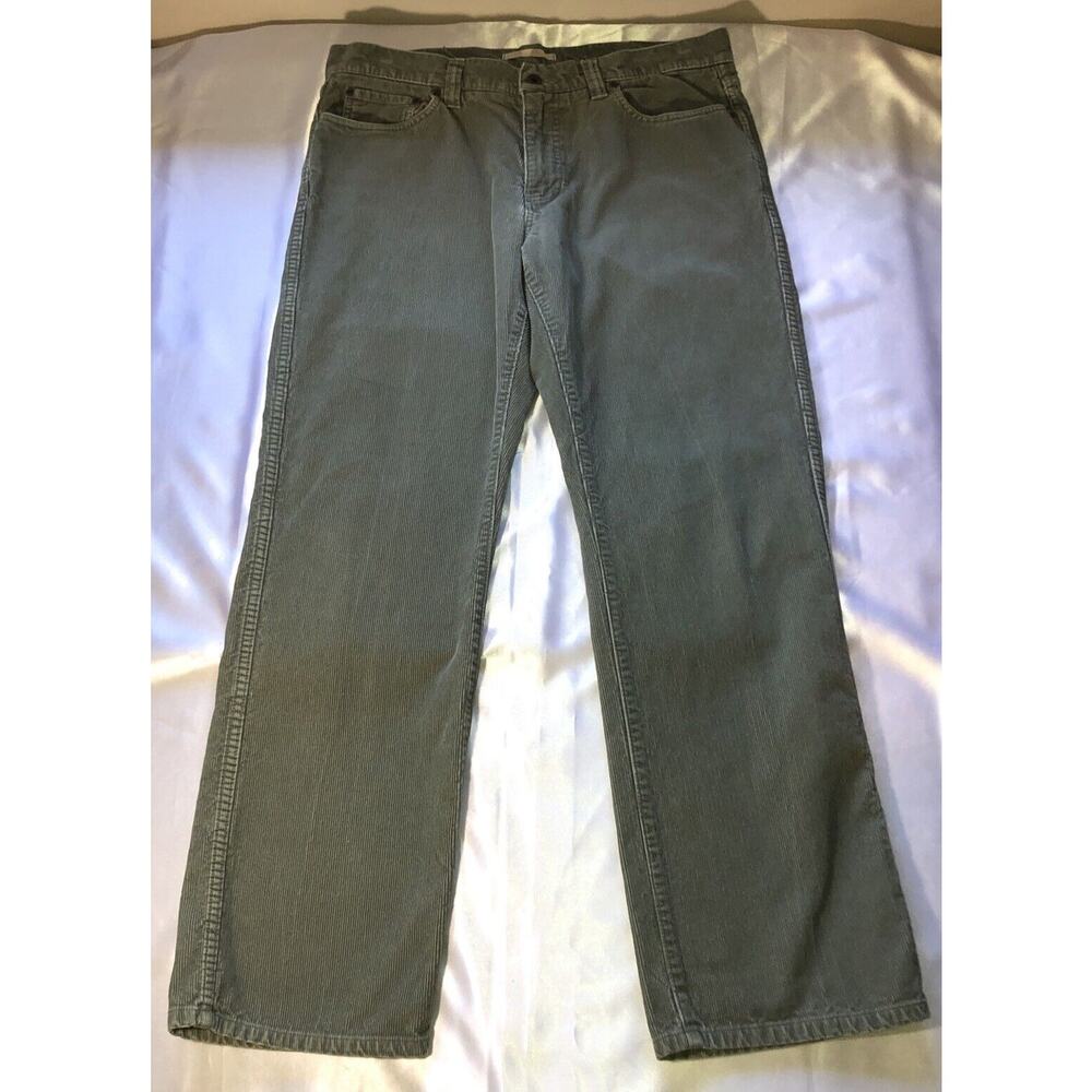 LL Bean Standard Fit Corduroy Pants Green Mens Size 35x30